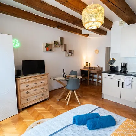 Le Repaire Du Chanceux